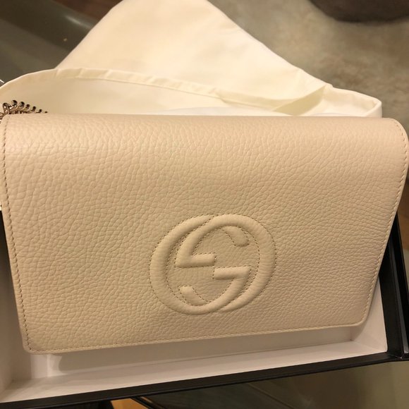 Gucci Soho Wallet with Removable Chain in Ivory - Picture 3 of 3